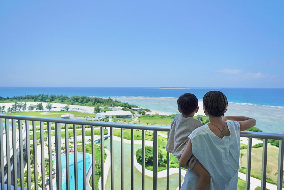 ヒルトン沖縄瀬底リゾートの客室からの景色