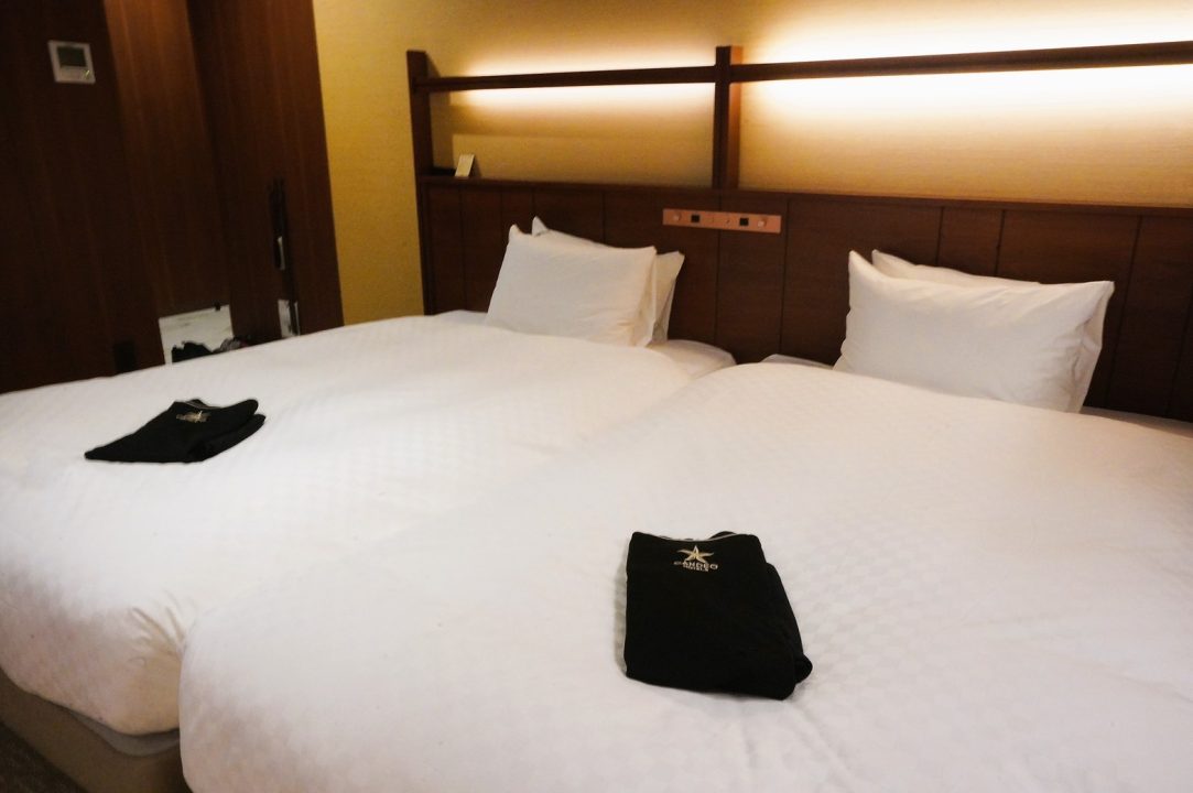 「カンデオホテルズ熊本新都心」客室ベッド