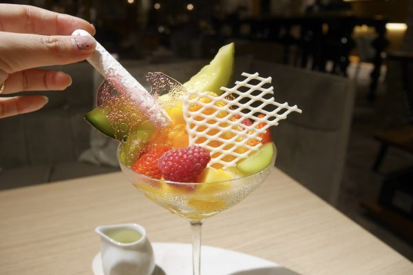 「ザ ストリングス 表参道」の『CANVAS ART SHAVE ICE PARFAIT！』