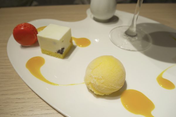 「ザ ストリングス 表参道」の『CANVAS ART SHAVE ICE PARFAIT！』
